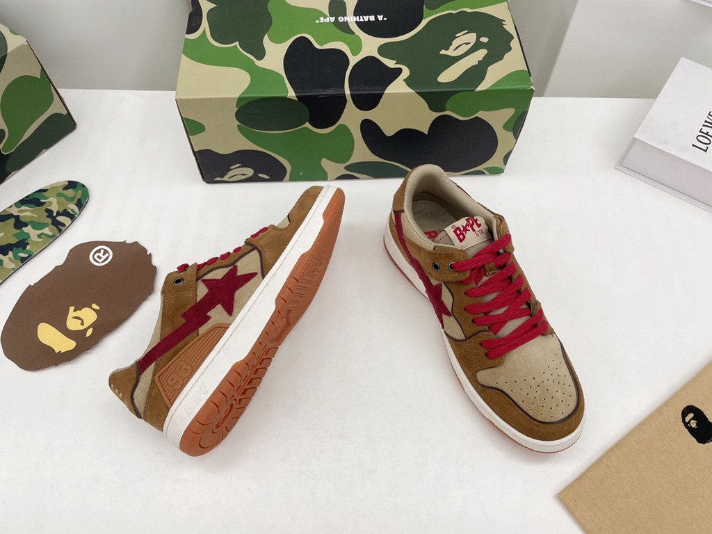 B*APE SNEAKERS